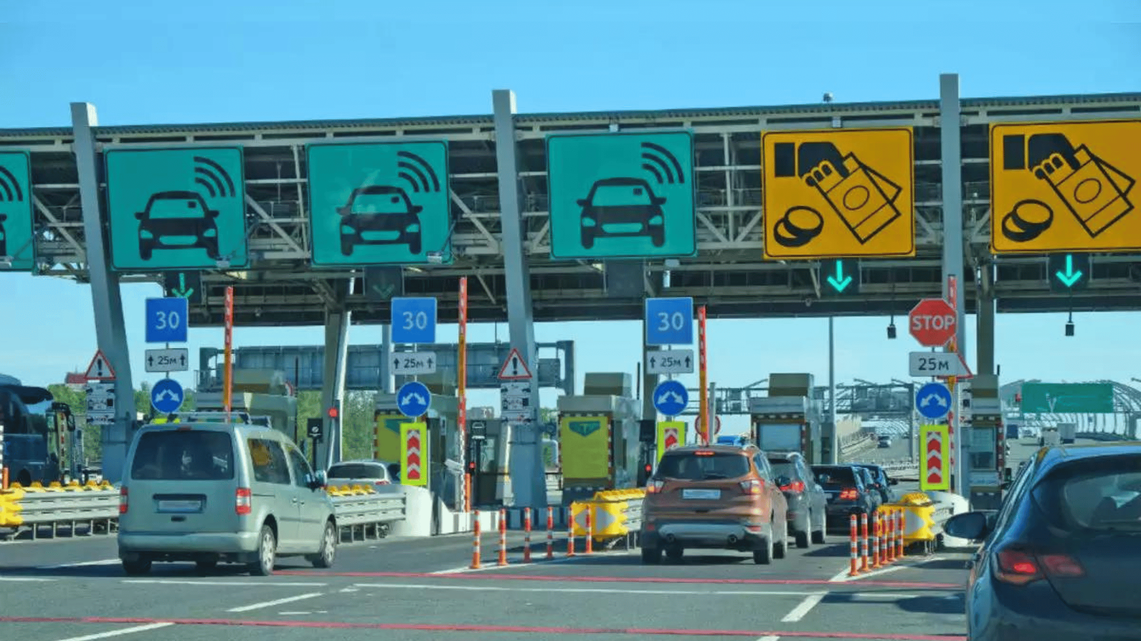 toll tex पर 100 मीटर से जायदा वाहनों की लाइन हैं तो अब नहीं देना होगा टालल टेक्स 